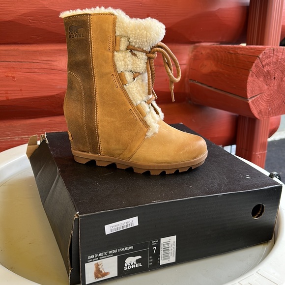Sorrel Joan of Arctic Wedge II Shearling Size 7 - Picture 3 of 8